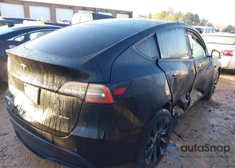 2022 Tesla Model Y Long Range Dual Motor All-Wheel Drive из США, поврежденный, VIN 7SAYGDEE2NF445720